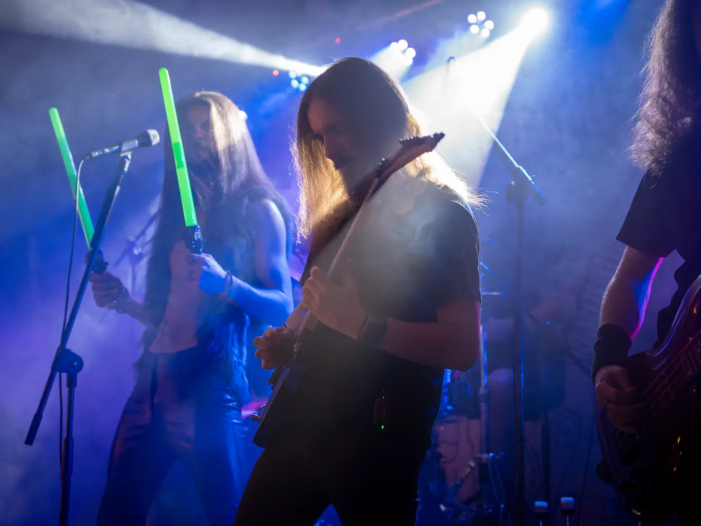 Wishfulland-GaragePub 3